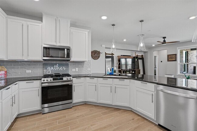 Building Photo - 3752 Forino Dr