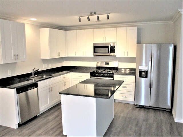 Building Photo - 19722 Twin Canyon Ct