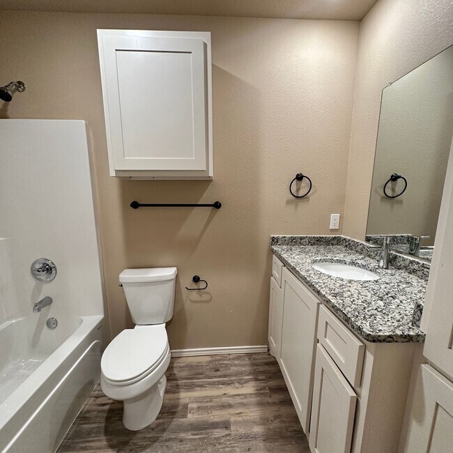 Building Photo - 1101 Preston Trails