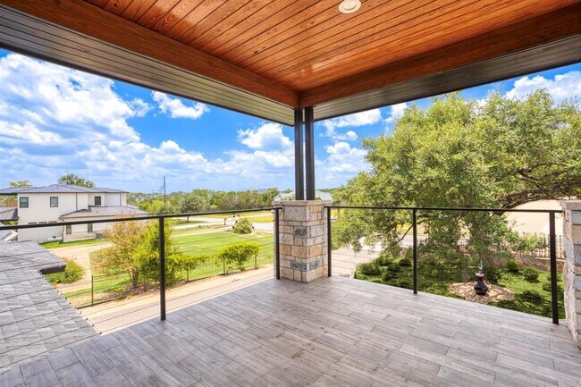 Building Photo - 14430 Tuscola Cir