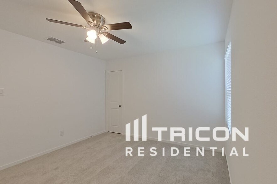 Building Photo - 1662 Lercara Ln