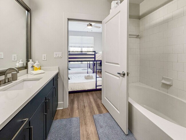 Building Photo - 2901 Indiana St