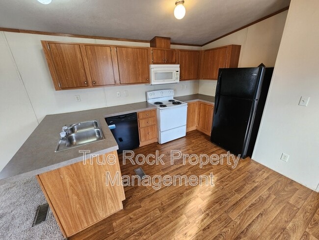 Building Photo - 16780 County Rd 1525