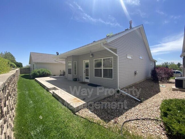 Building Photo - 5259 W 9th St Dr