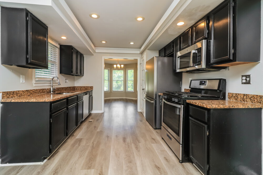 Building Photo - 134 Oak Landing Dr S