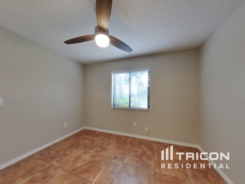 Building Photo - 6728 Magnolia Pointe Cir