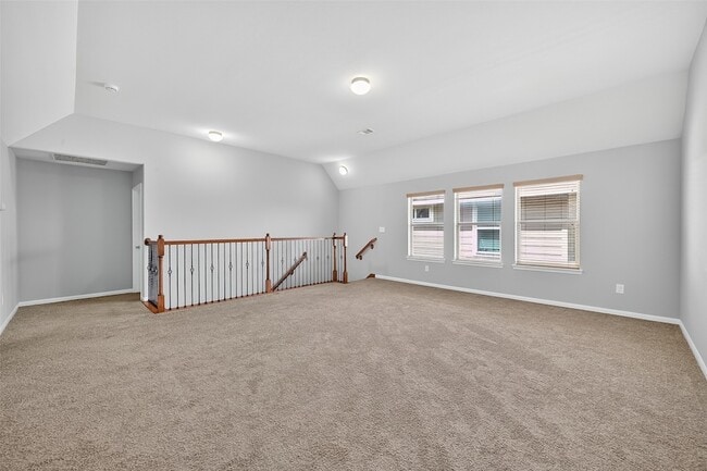 Building Photo - 20718 Bandrock Terrace