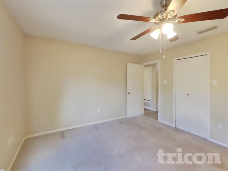 Building Photo - 1015 Cedar Run Dr