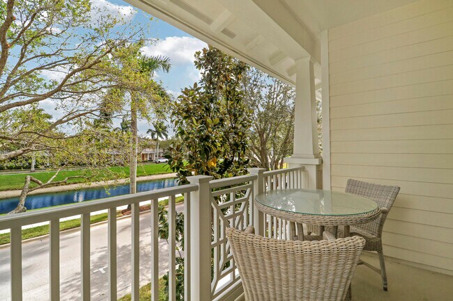 Building Photo - 1323 N Jeaga Dr