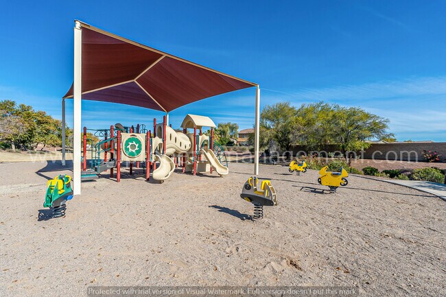 Building Photo - 4 bedroom Casa Grande home