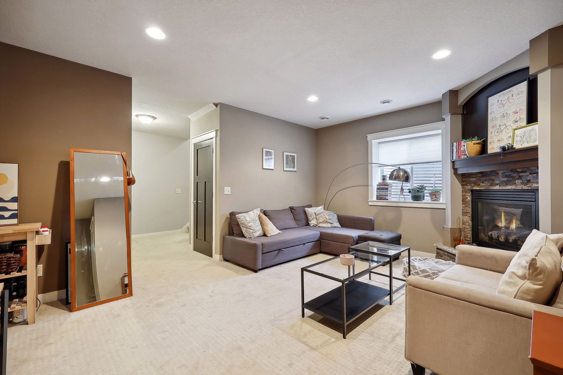 Building Photo - 2019 Louisiana Ave S