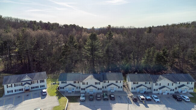 Building Photo - 3797 Vale Dr