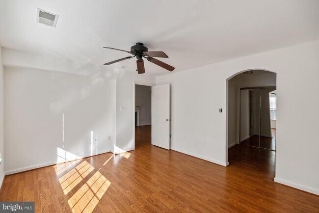 Building Photo - 131 Timberbrook Ln