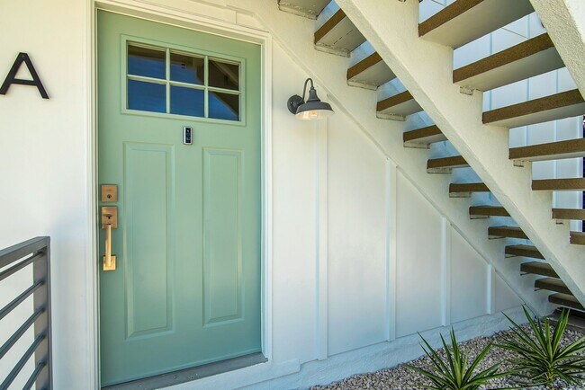 Building Photo - Malaga-GJA