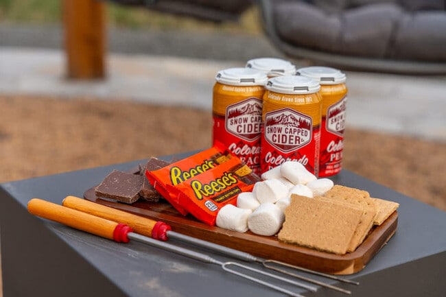 Building Photo - 7208 Secrest Ct