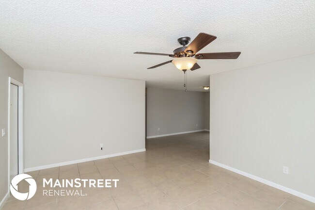 Building Photo - 1320 Mann Ave NW