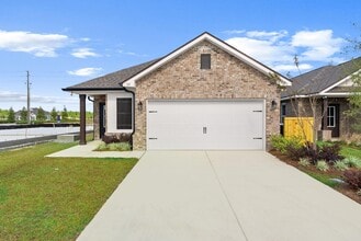 Building Photo - 35 Natureview Wy