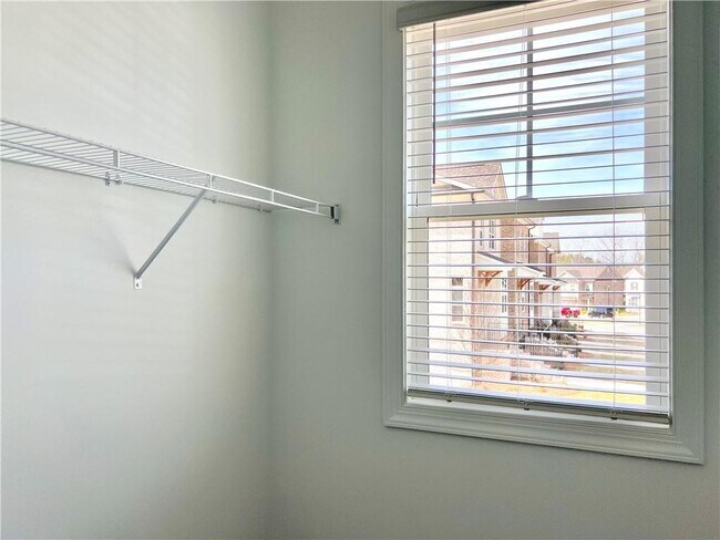 Building Photo - 1562 Wellborn Walk