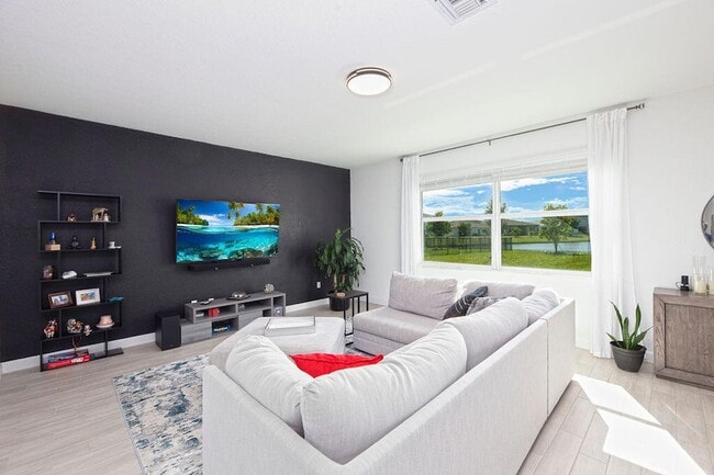 Building Photo - 12686 NW Copper Creek Dr