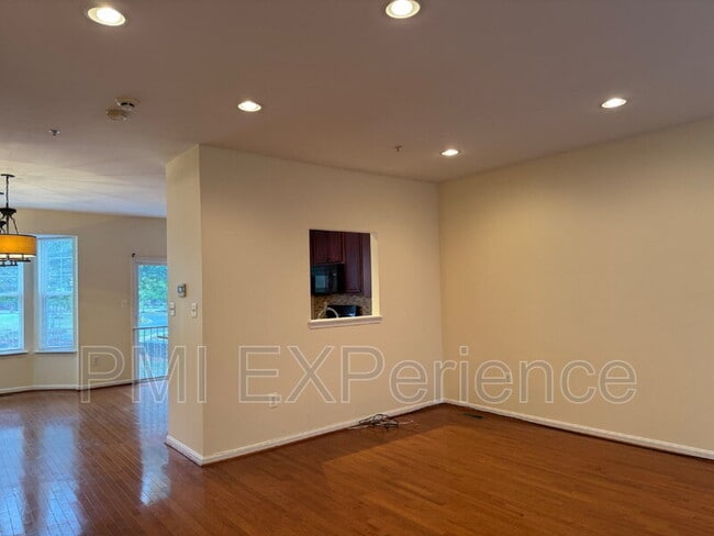 Building Photo - 9974 Morristown Pl