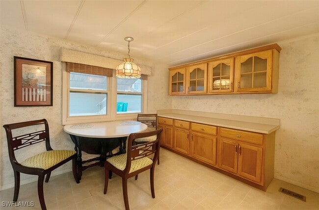 Building Photo - 112 Cape Sable Dr