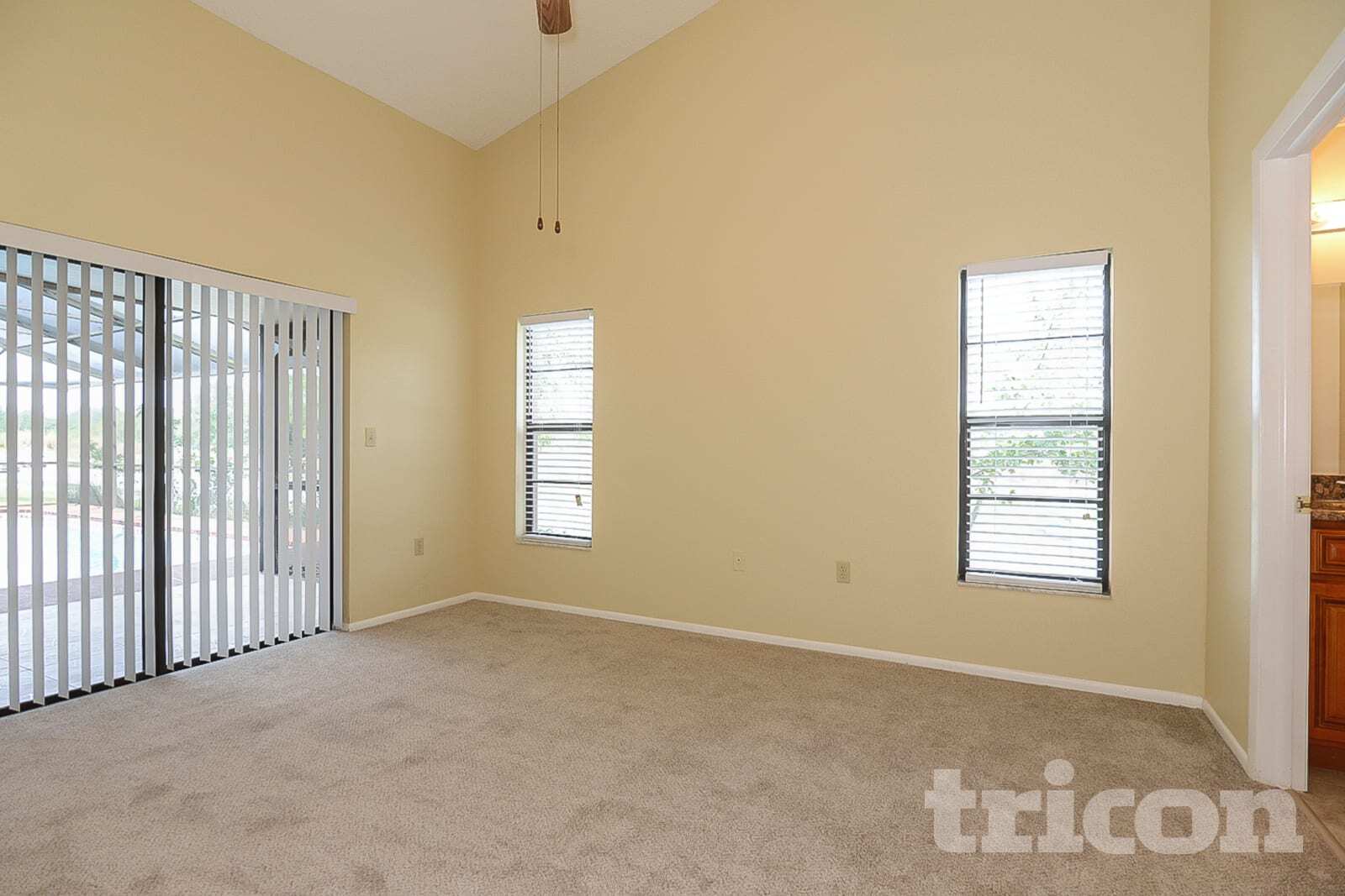 Building Photo - 3699 Chatham Dr