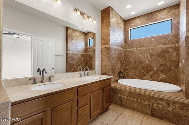 Building Photo - 3074 S Southwind Dr