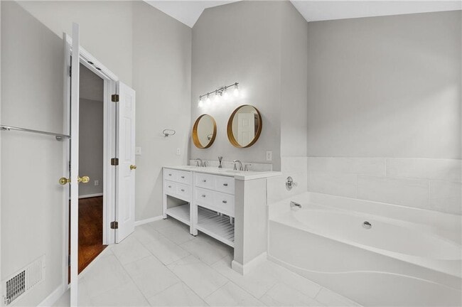 Building Photo - 3868 Brushy Ridge Way