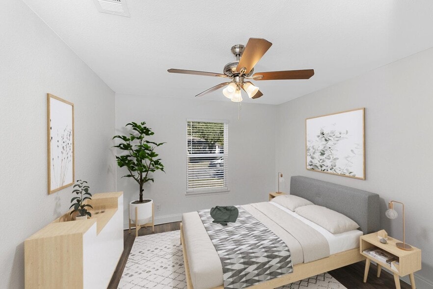 Building Photo - Light & modern Oak Cliff home by Martin Weiss Park