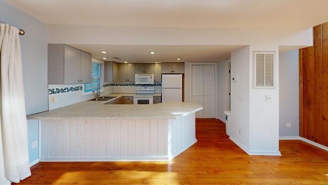 Building Photo - 146 Baycliff Trail