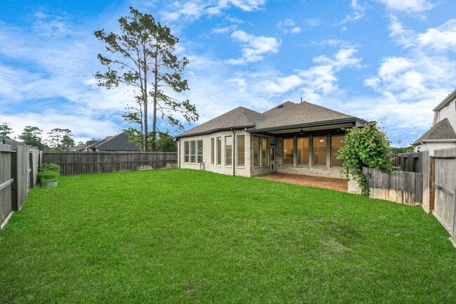 Building Photo - 14807 Providence Manor Way