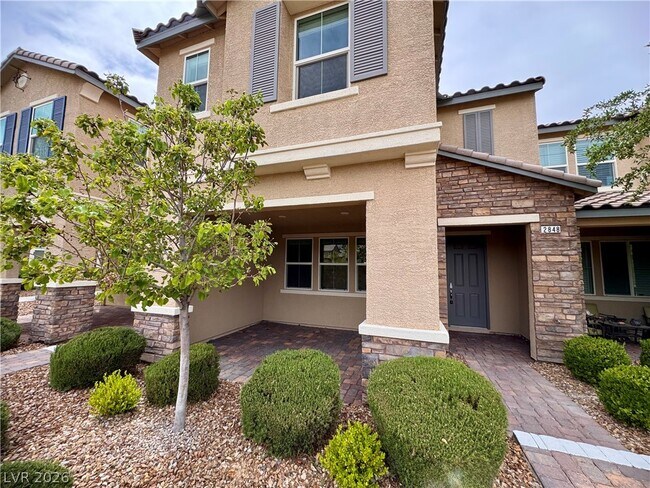 Building Photo - 2848 Alenga St