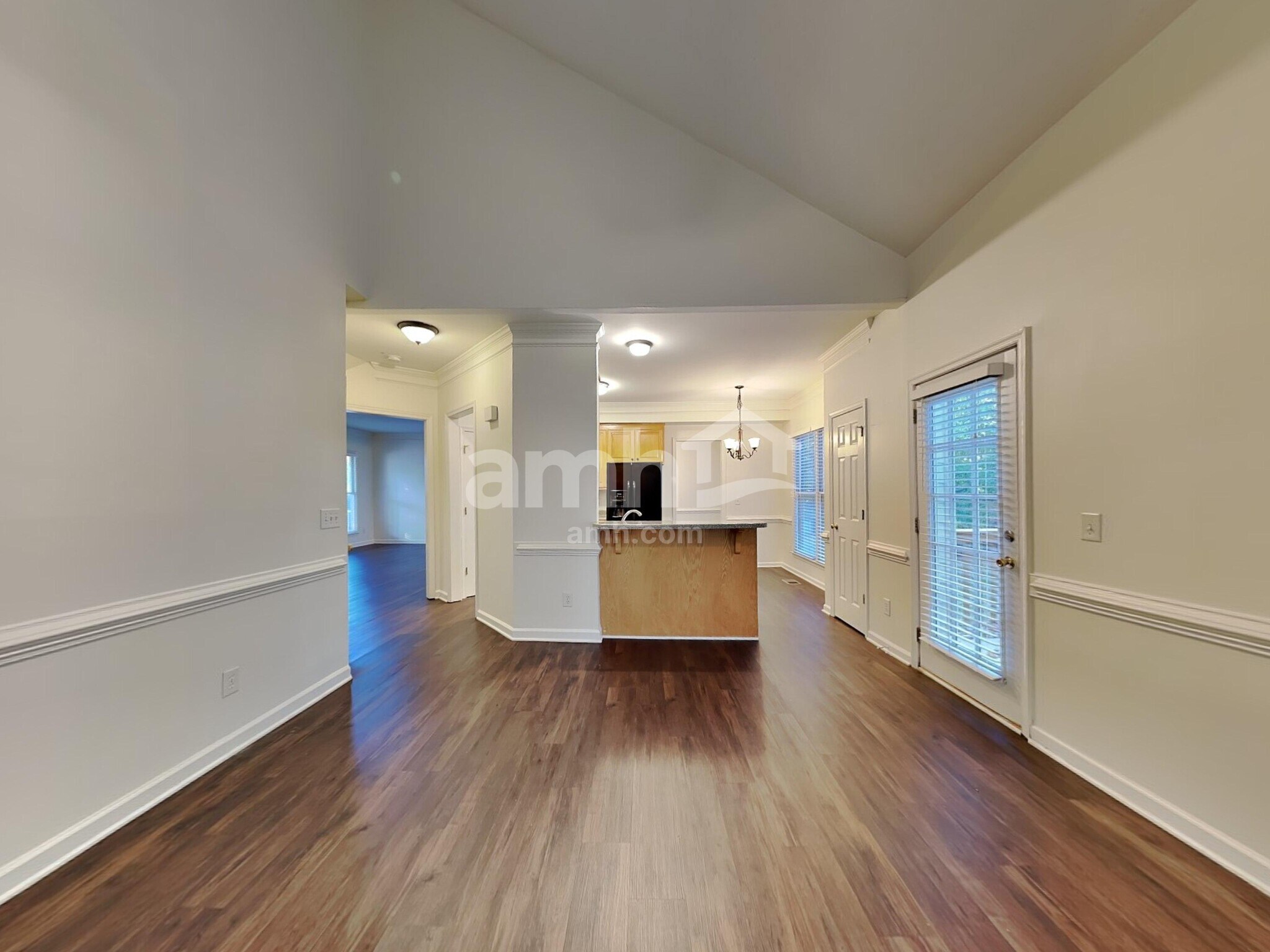 Building Photo - 1305 Groveland Trl