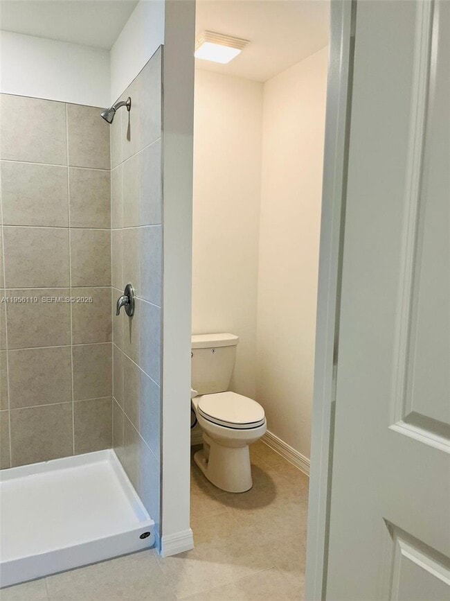 Building Photo - 17603 Paradiso Wy