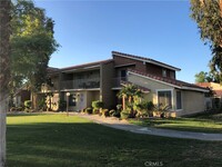 Building Photo - 307 Tava Ln
