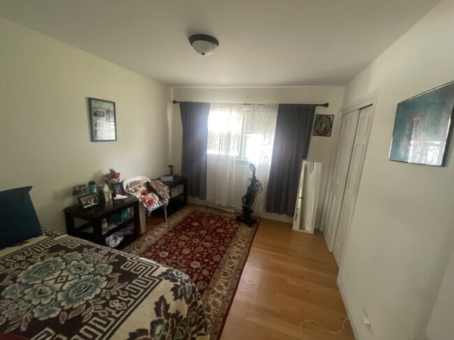 Building Photo - 3541-3543  South 79th Street - 3543