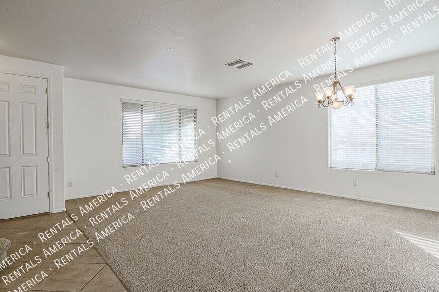 Building Photo - 14332 W Crocus Dr