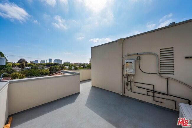 Building Photo - 1107 Princeton St