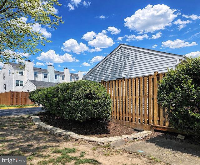 Building Photo - 13998 New Braddock Rd