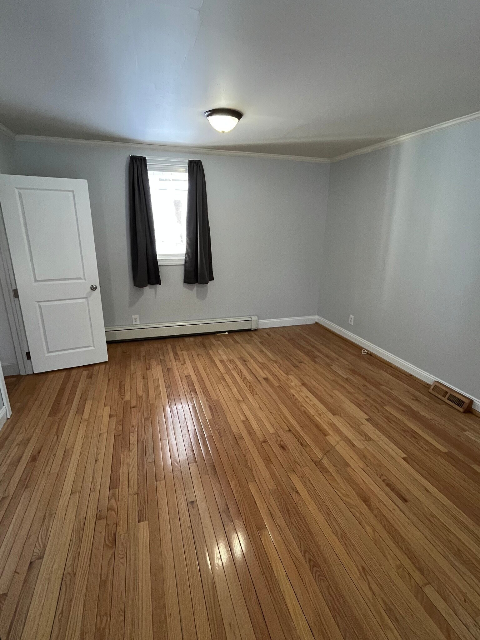 Building Photo - 260 N Enola Dr