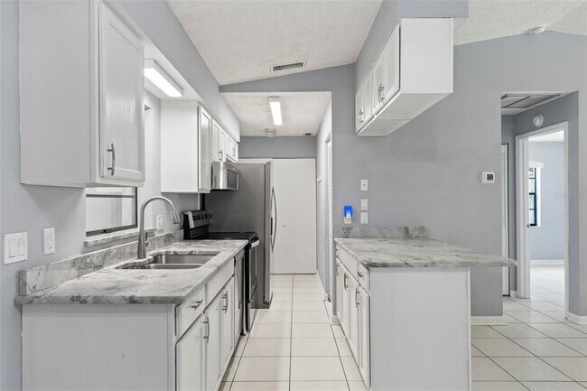 Building Photo - 1205 S Flagler Ave