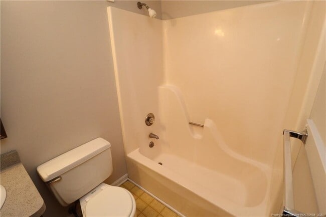 Building Photo - 5215 Deer Haven Dr