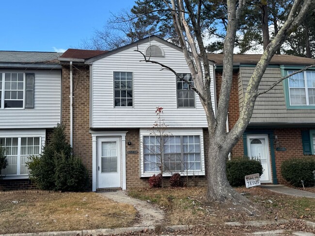 Primary Photo - 3 Bedroom Townhouse in Wildwood Trace - Vo...