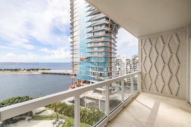 Building Photo - 2451 Brickell Ave