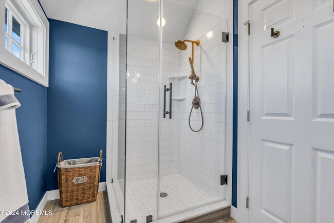 Building Photo - 118 Beacon Blvd