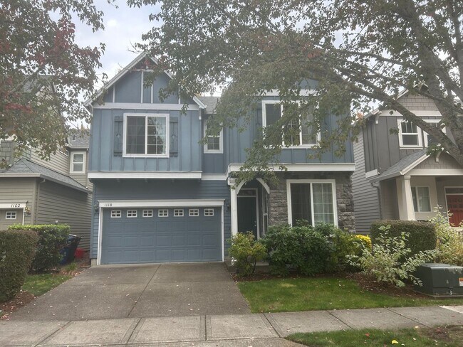 Primary Photo - Spacious 4 Bedroom (plus den), 3 Bath Home...