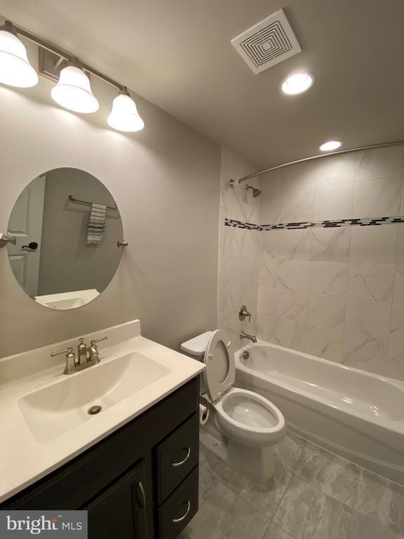 Building Photo - 2233 N Underwood St