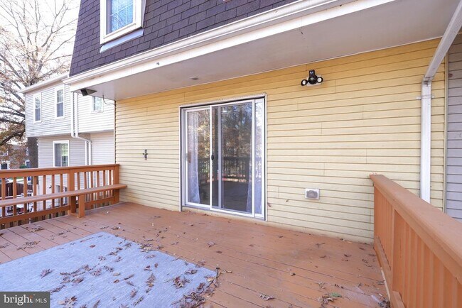 Building Photo - 6446 Shannon Station Ct