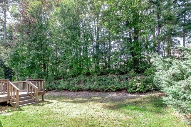 Building Photo - 2103 Templeton Gap Dr