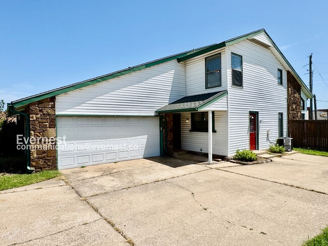 Primary Photo - 7021 S 78th E Ave